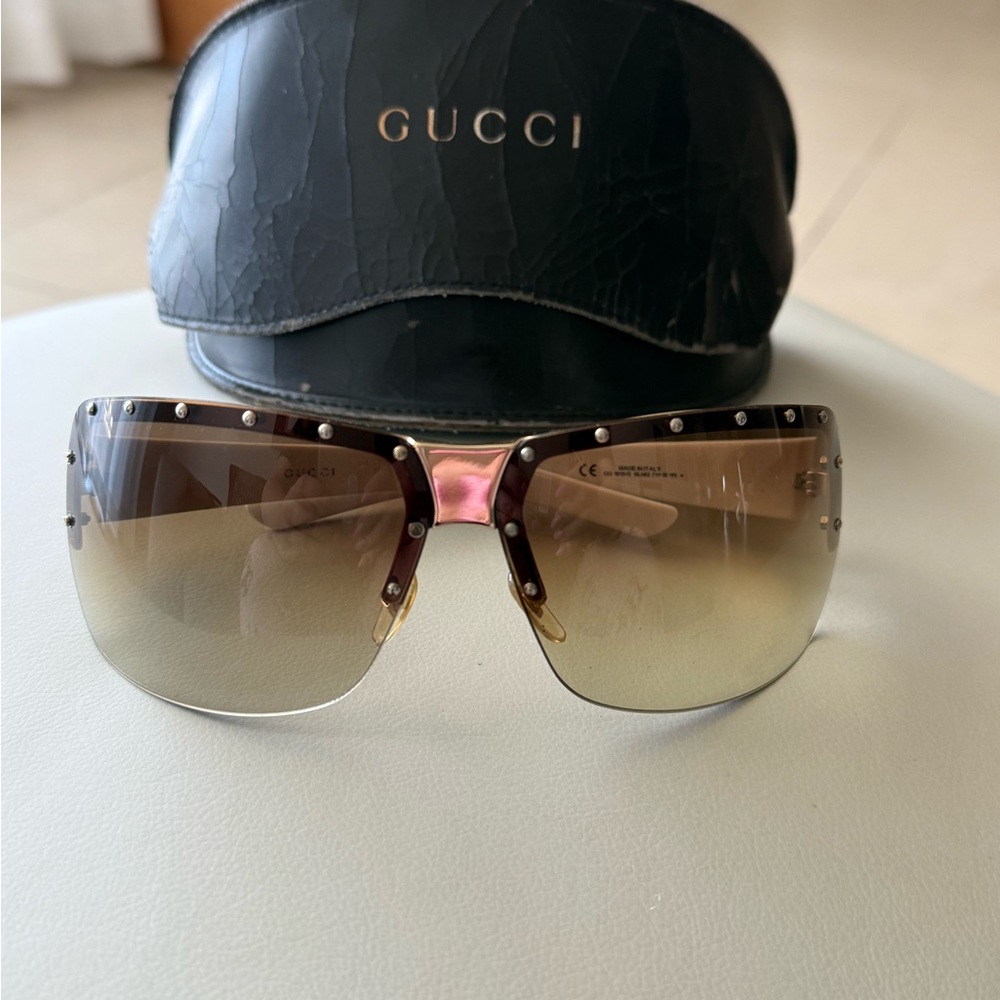Gucci Vintage GG Logo 1819/S Sunglasses